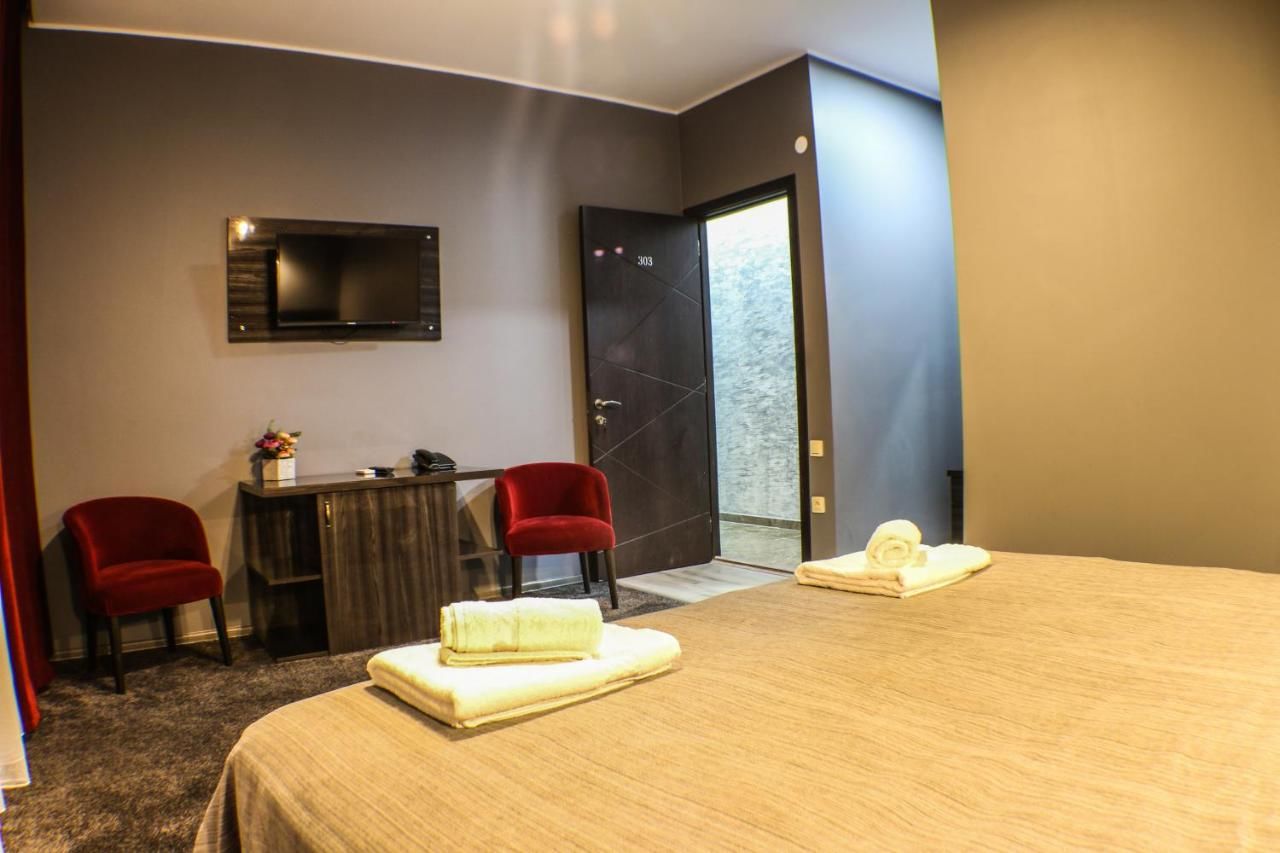Отель Hotel Poseidon Батуми-9